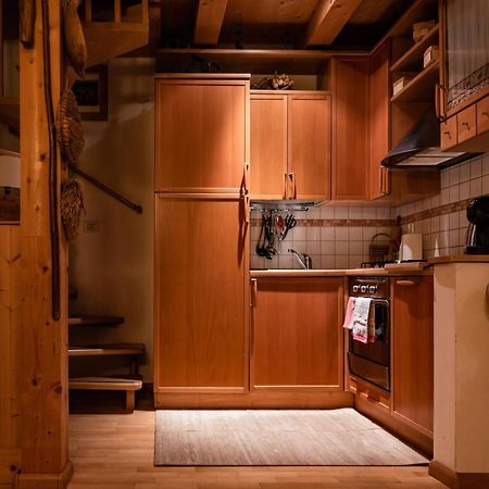 Sciliarguesthouse-Due Piani Parcheggio Privato Кастелрото Екстериор снимка